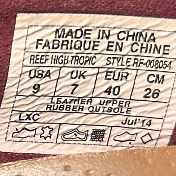 Reef Women's High Tropic Brown
Suede Round Toe Wedge Heels Size 9 - Picture 6 of 9